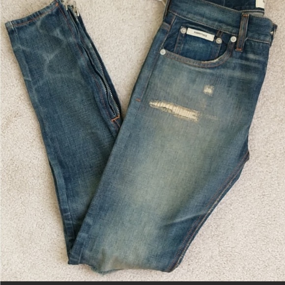 Sold! - Picture 3 of 17